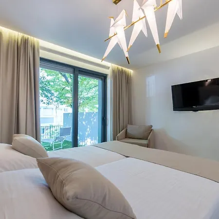 Bosket Luxury Split