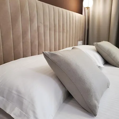 Bosket Luxury سبليت