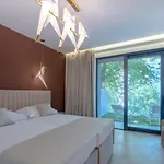 Bosket Luxury Split